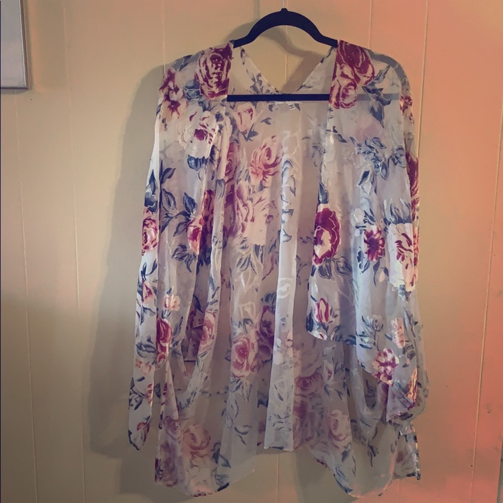Velvet Floral Kimono